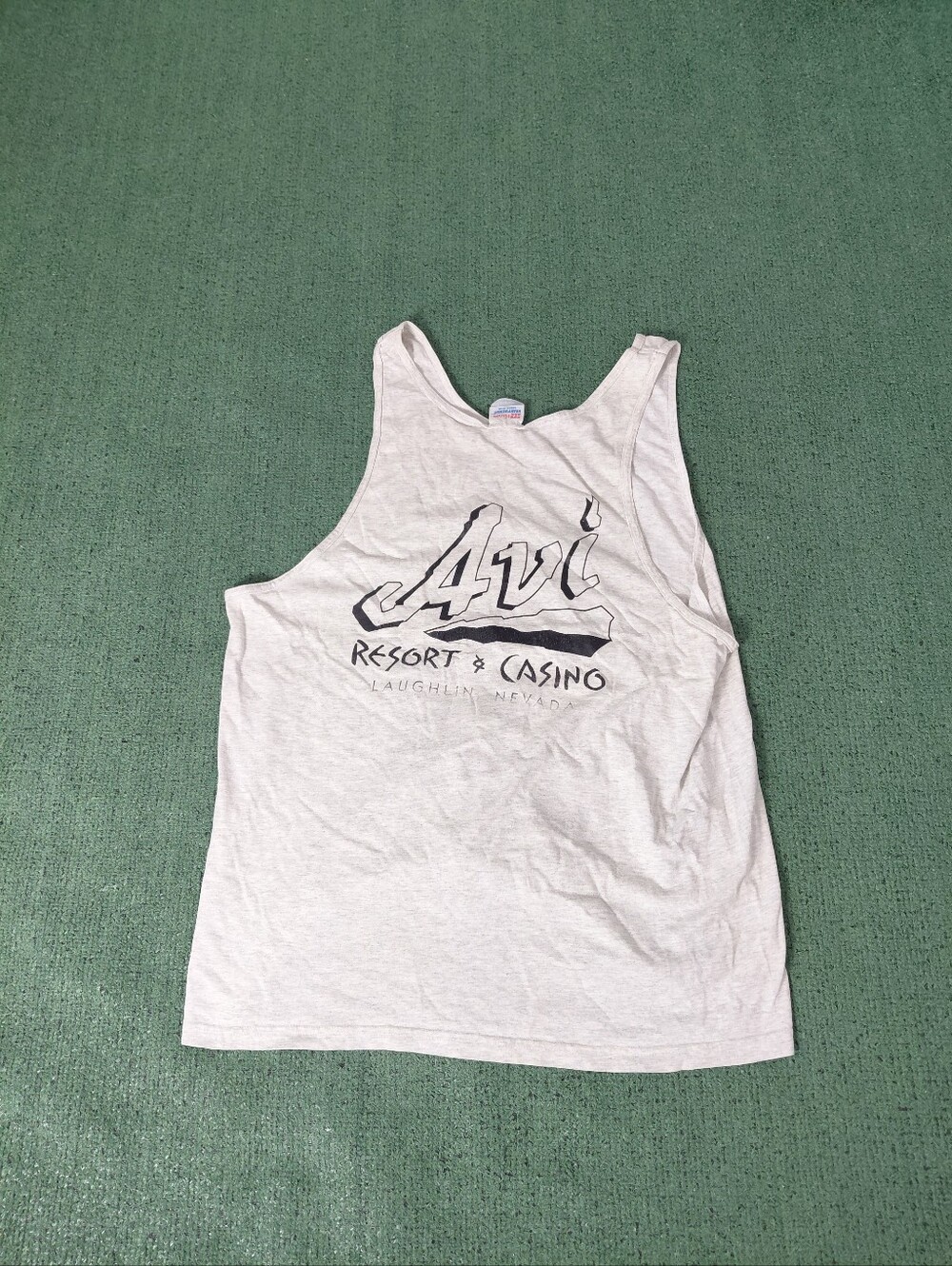 Vintage 1995 Avi Resort & Casino Laughlin Nevada Promo 90's Light Gray Tank Top